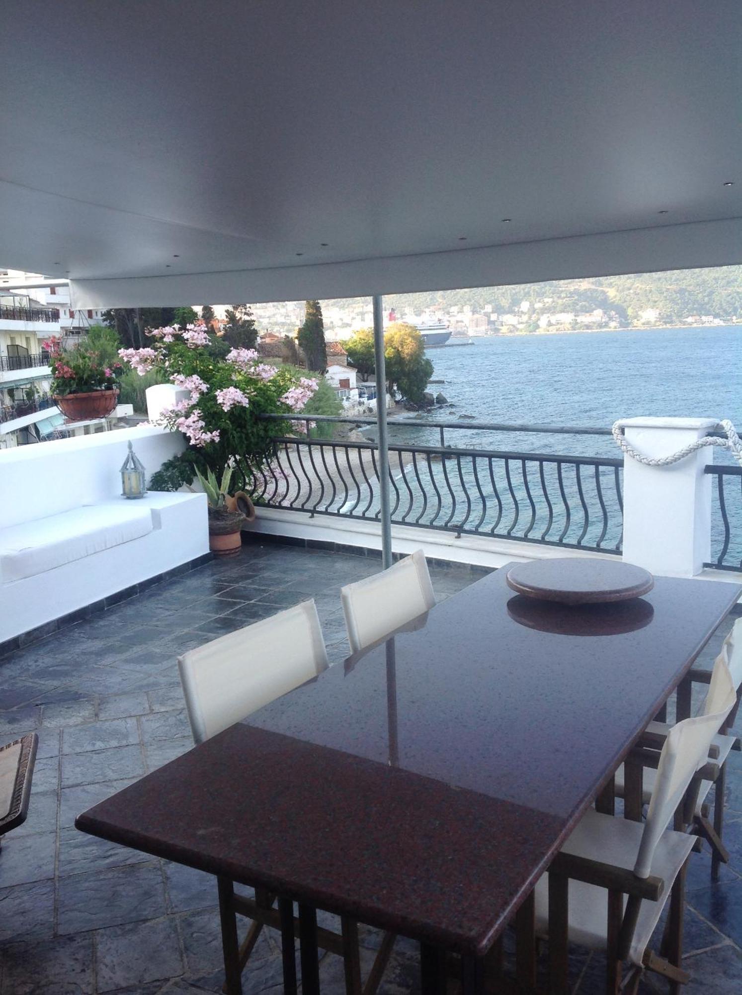 Roditses Beach Sea Front Apartments Samos Town Exterior foto