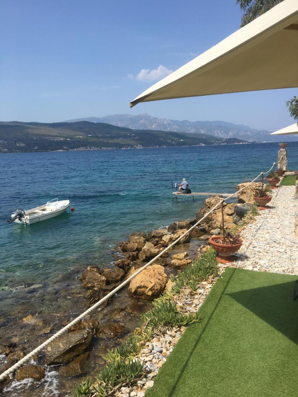 Roditses Beach Sea Front Apartments Samos Town Exterior foto